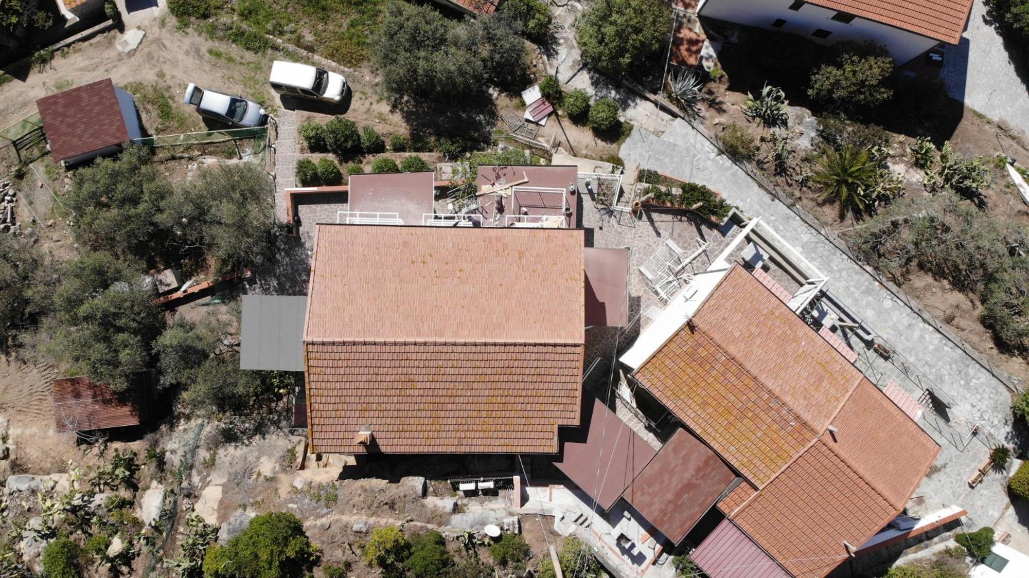 Appartamenti Cavoli - Vista Mare Con Terrazze, Clima E Posti Auto Spiaggia di Cavoli Exterior photo